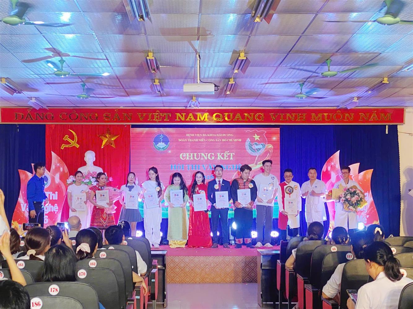Sôi nổi Hội thi Văn nghệ Đoàn Thanh niên Bệnh viện Đa khoa Hải Dương năm 2026: “Blouse Trắng – Bùng Cháy Đam Mê